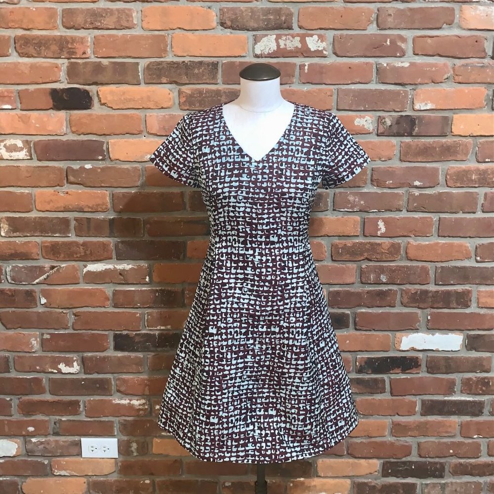 MaxMara Weekend Short Sleeve  Printed Sheath Dress Size XS With Pockets